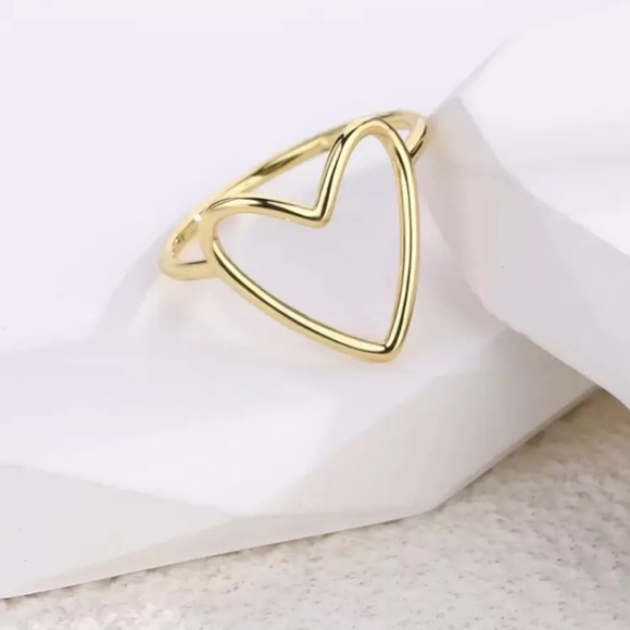 Gold Heart Outline Rings Minimalist Jewelry - Picture 2 of 3
